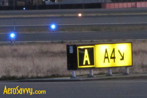 Taxi Sign - Airport Lights - AeroSavvy
