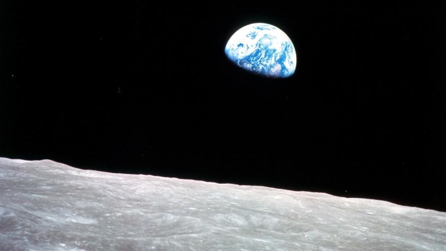 Earthrise - Featured Image - AeroSavvy